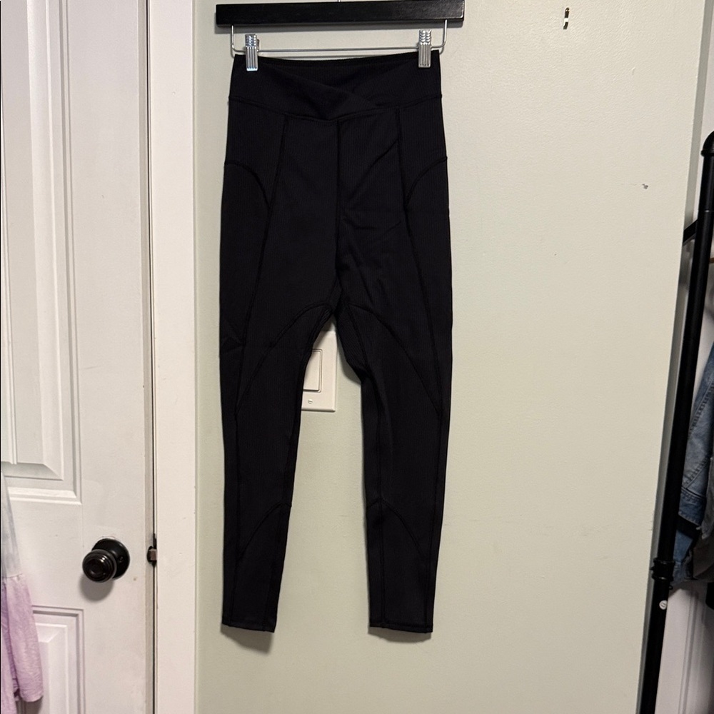 For Love And Lemons High Rise Black Ribbed Leggings - small